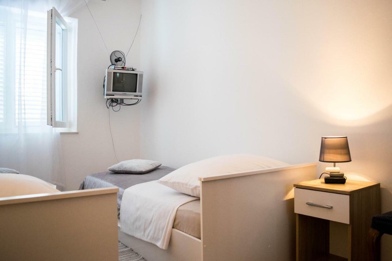 Apartment Kata Šibenik Eksteriør bilde